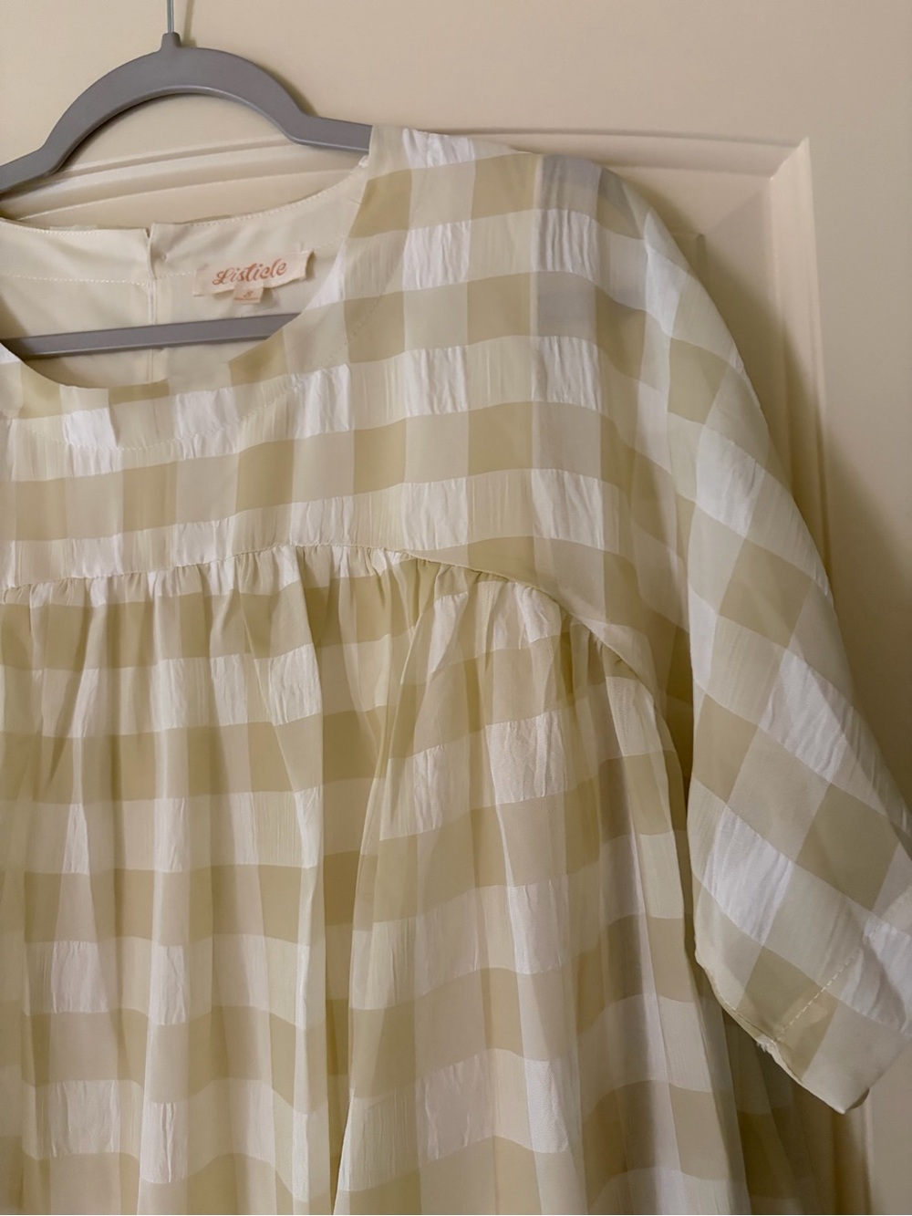 Listicle Beige & White Gingham Peasant Blouse